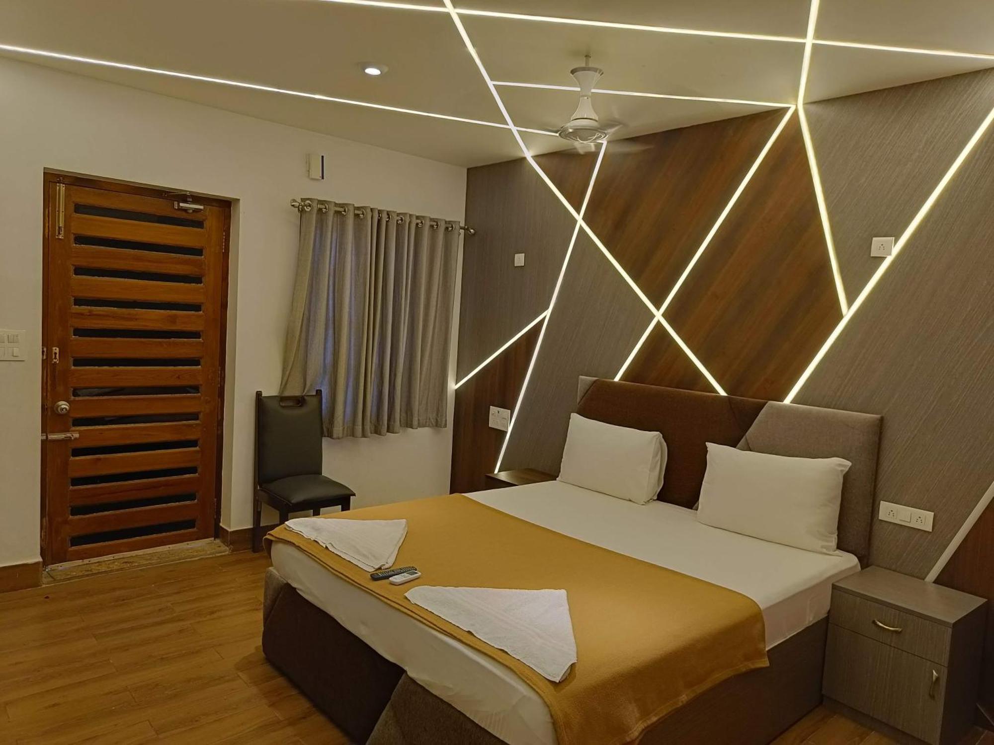 Umino Beach Resort Ченнаи Экстерьер фото